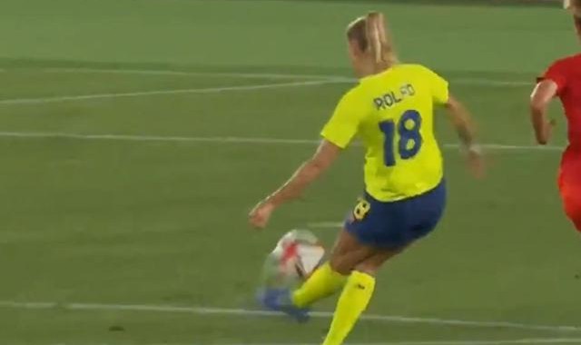 【奥运女足】6轮点球大战 加拿大3比2胜瑞典首夺金