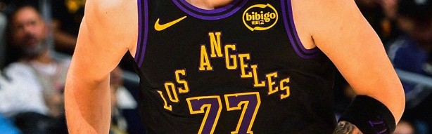 詹姆斯造NBA神迹！东契奇42+5+12完胜哈登，湖人轻取骑士18战16胜